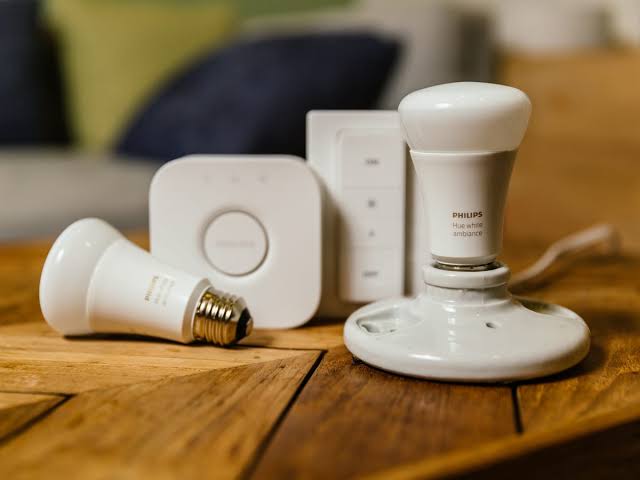 Philips Hue White and Color Ambiance