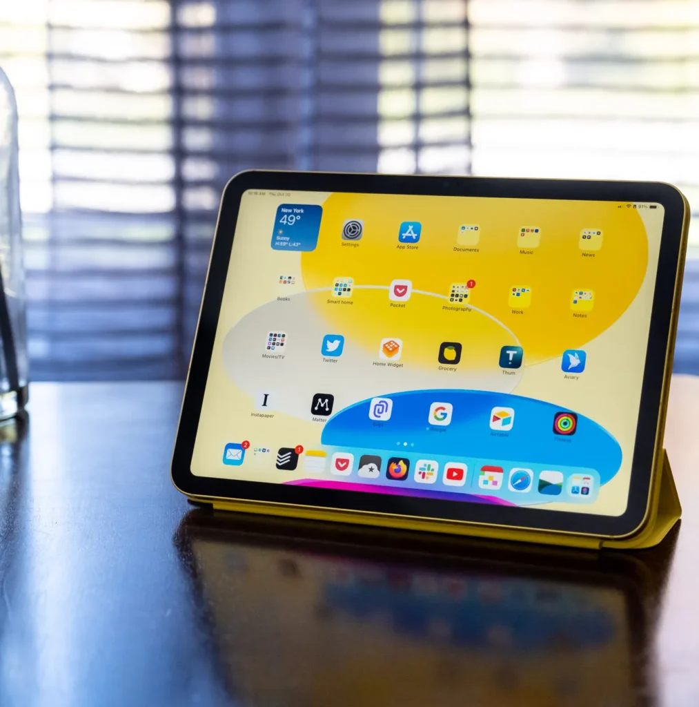 Apple iPad (10th Generation)