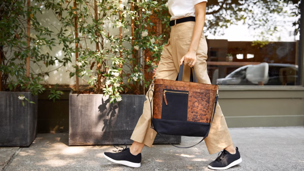 Fée NY (Mycelium Leather Briefcase)