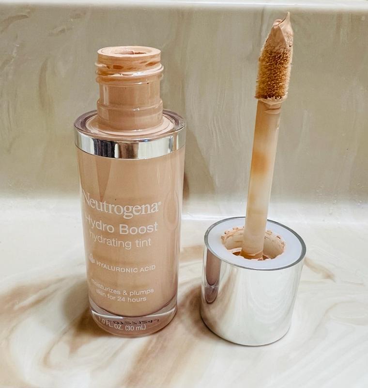 Neutrogena Hydro Boost Hydrating Tint